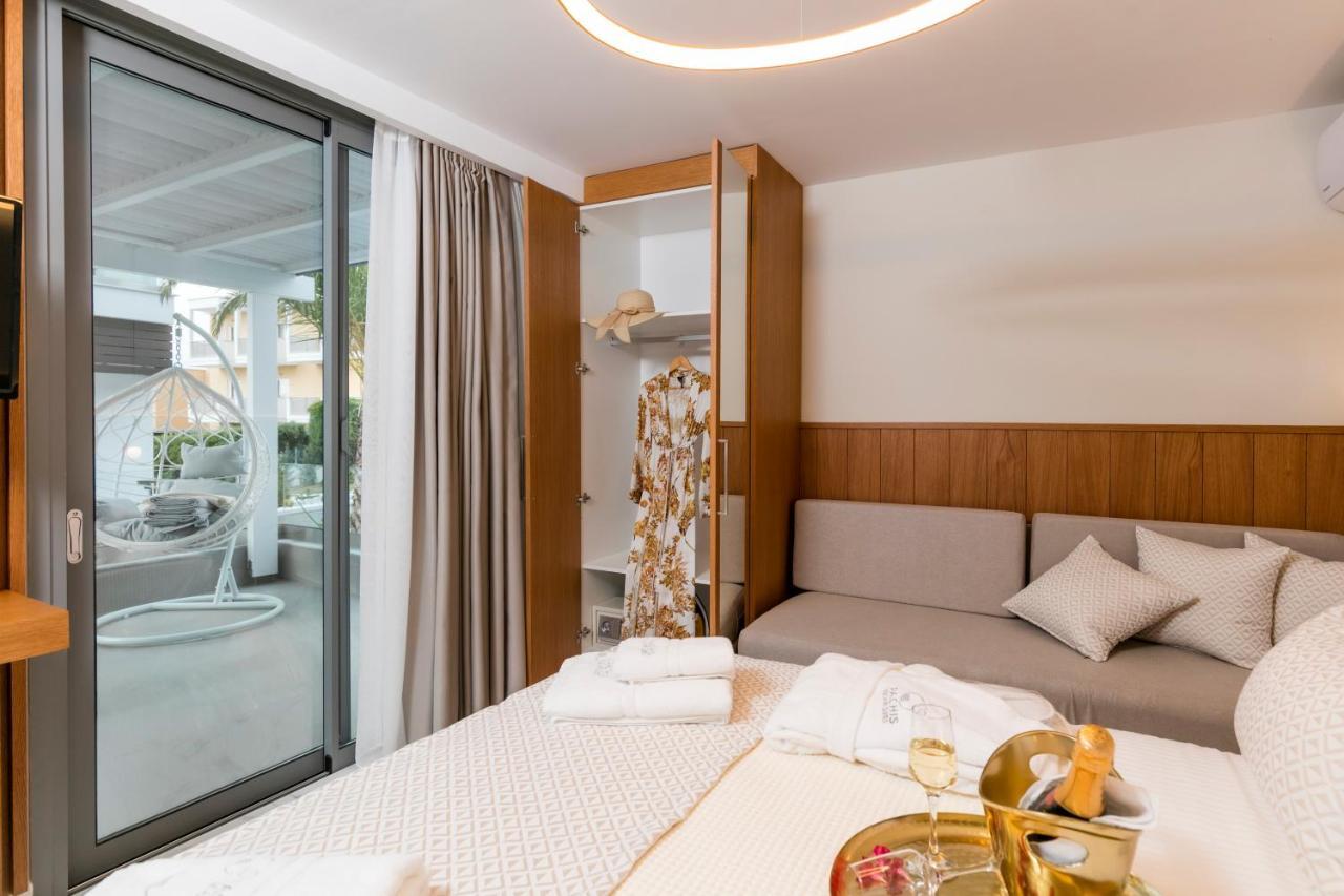 Pachis Escape Suites Exteriér fotografie