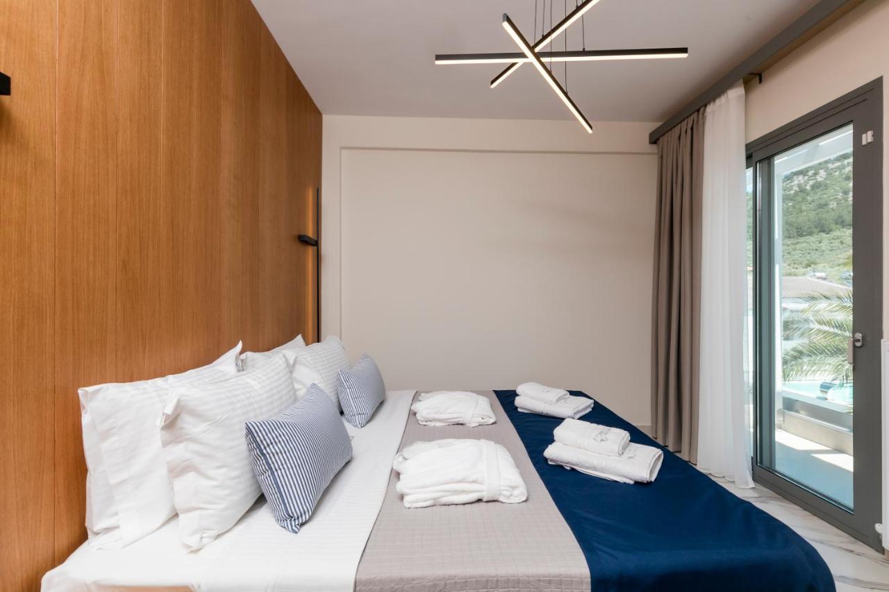 Pachis Escape Suites Exteriér fotografie