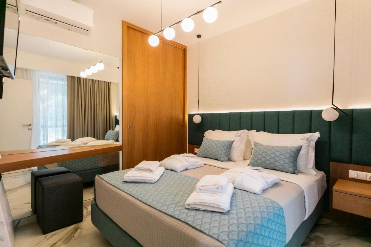 Pachis Escape Suites Exteriér fotografie