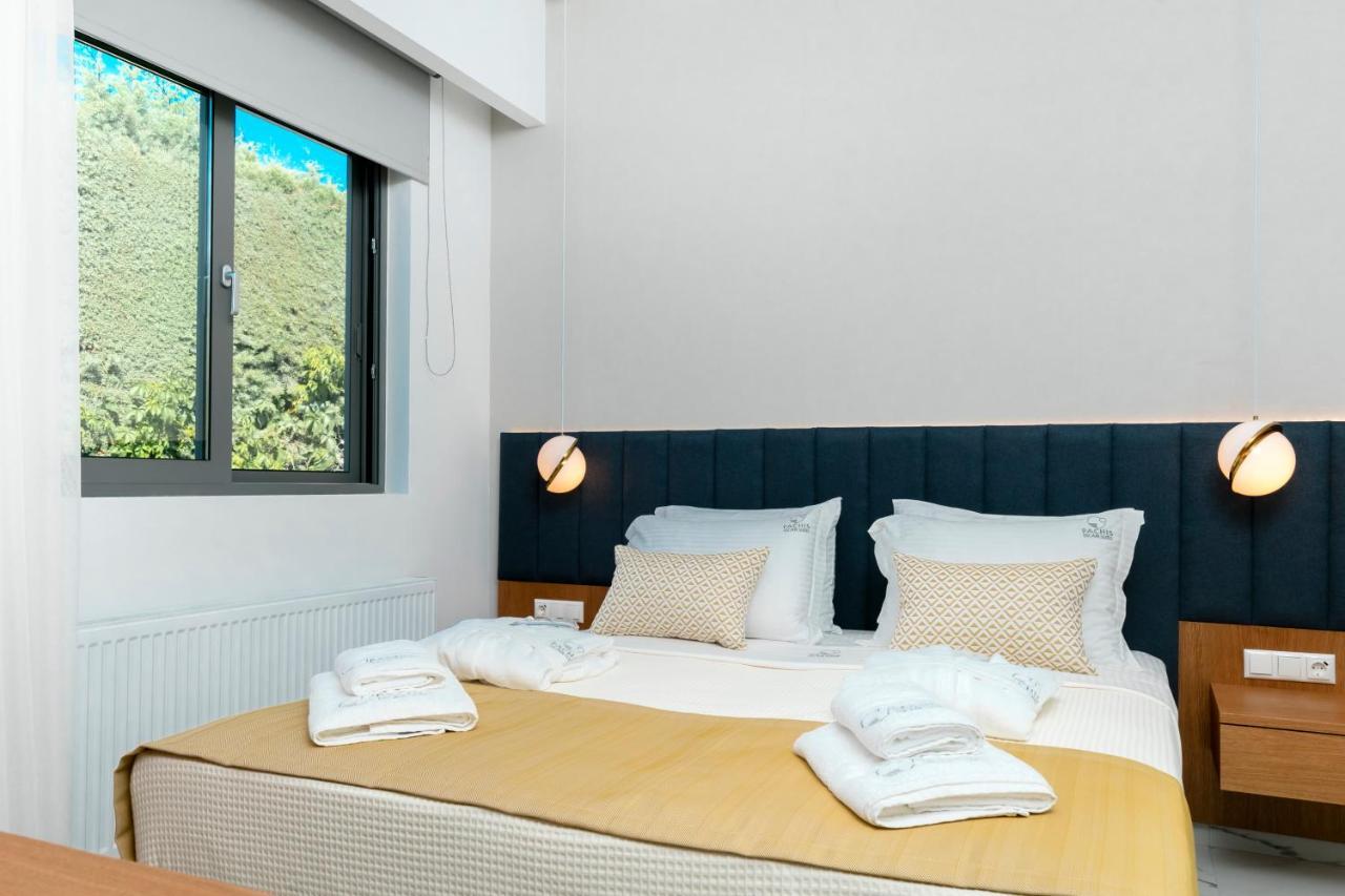 Pachis Escape Suites Exteriér fotografie