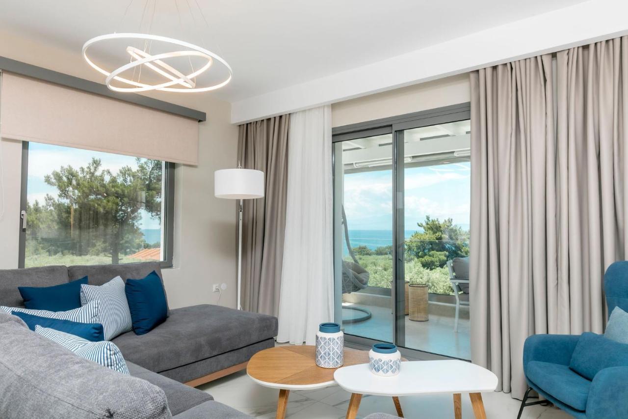 Pachis Escape Suites Exteriér fotografie
