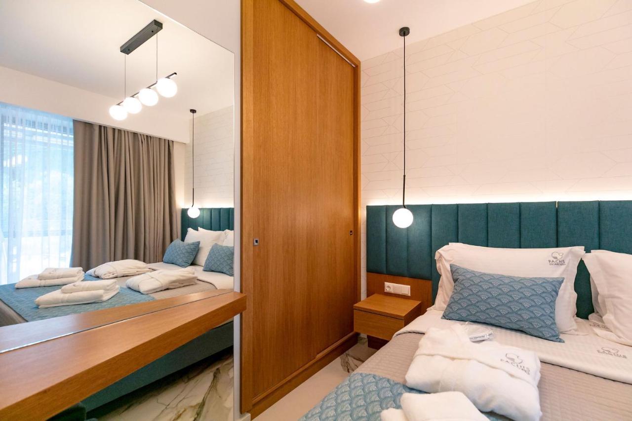 Pachis Escape Suites Exteriér fotografie